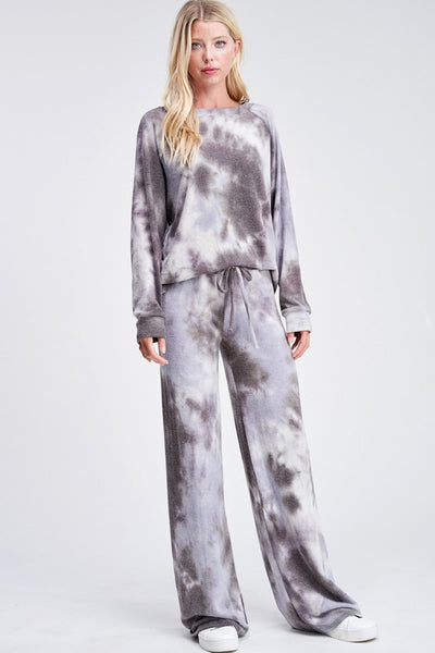 9 Tie-Dye Loungewear Sets To Wear At Home And IRLHelloGiggles